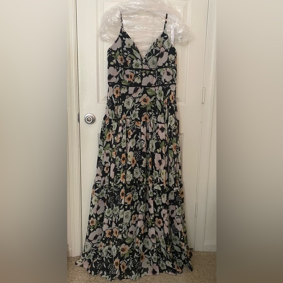 David’s bridal v-neck maxi floral dress - Picture 2 of 3